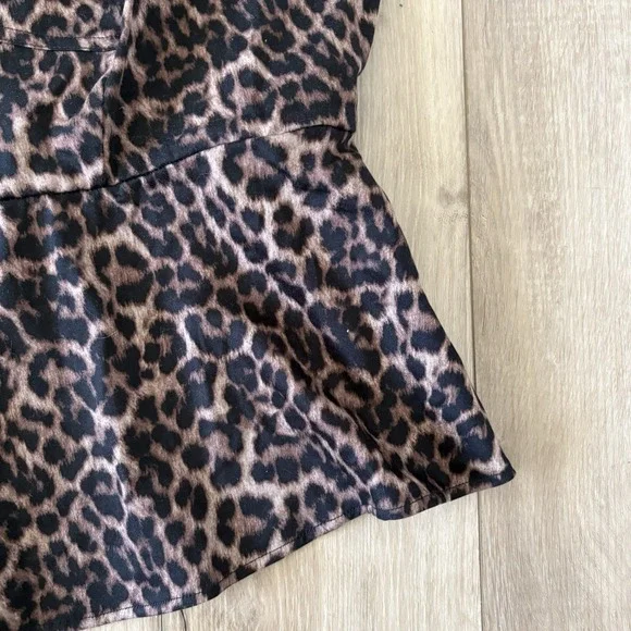 Torrid Sweetheart Cami On the Prowl Leopard Chocolate Top Tank Sleeveless Peplum - Picture 2 of 7